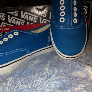 BRAND NEW VANS LO PRO RARE BLUE💙